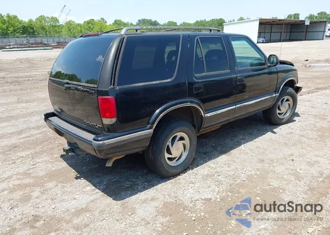 1997 Chevrolet Blazer Lt from USA, damaged, VIN 1GNDT13W0V2182560